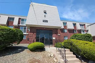 300 Smithfield Ave, North Providence, RI 02904 - Photo 1