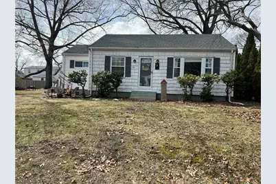 105 Palmer Avenue, East Providence, RI 02915 - Photo 1