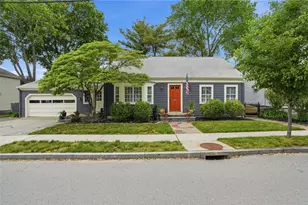 40 Haile St, Warren, RI 02885 - Photo 1