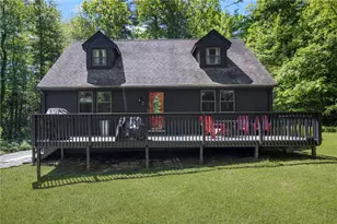 7 Spruce Ridge Dr, Glocester, RI 02814 - Photo 1