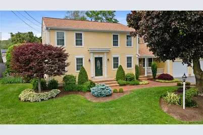 29 Carriage Way, North Providence, RI 02904 - Photo 1