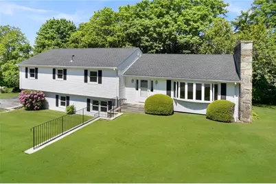 7 Westwood Drive, Portsmouth, RI 02871 - Photo 1