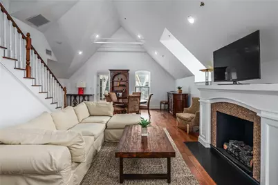 1000 Chapel View Boulevard #312, Cranston, RI 02920 - Photo 1