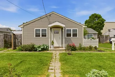 6 Woolsey Road #A, Middletown, RI 02842 - Photo 1
