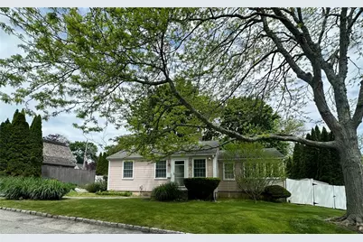 2 Cliff Terrace Terrace, Newport, RI 02840 - Photo 1