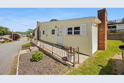 10 Lincoln Avenue, Warren, RI 02885 - Photo 1
