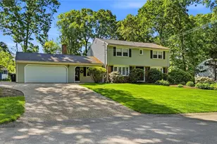 43 Follett St, Cumberland, RI 02864 - Photo 1
