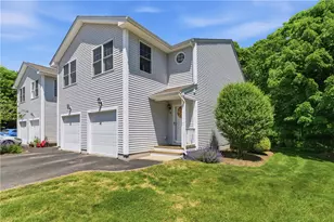 8 Susan Cir, South Kingstown, RI 02879 - Photo 1