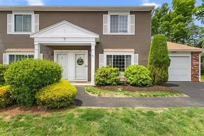7 Eagle Run #B, Warwick, RI 02818 - Photo 1