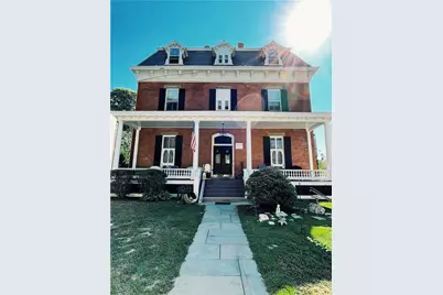 6 Sunnyside Place #6, Newport, RI 02840 - Photo 1