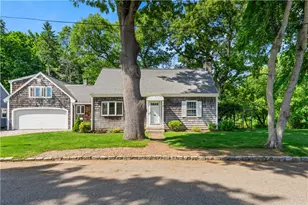 52 Wildwood Ave, East Providence, RI 02916 - Photo 1