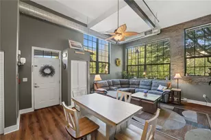180 Allen St, Woonsocket, RI 02895 - Photo 1