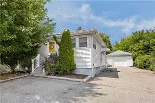514 Robinson St, Woonsocket, RI 02895 - Photo 1