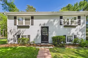 119 Hemlock Rd, South Kingstown, RI 02879 - Photo 1