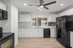 121 Samuel Ave, Pawtucket, RI 02860 - Photo 1