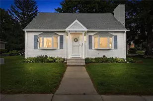 21 Portland St, Lincoln, RI 02838 - Photo 1