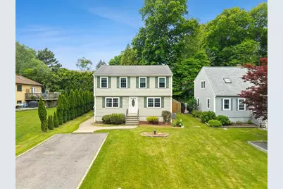 1 Wapping Drive, Bristol, RI 02809 - Photo 1