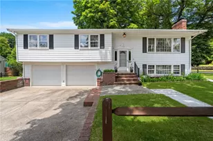9 Katherine Rd, Woonsocket, RI 02895 - Photo 1
