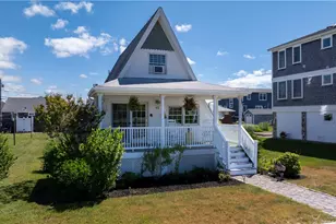 11 Collins Ave, Westerly, RI 02891 - Photo 1