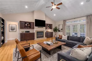 136 Rome Ct, Cranston, RI 02921 - Photo 1