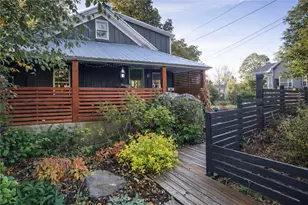 421 Pequot Ave, Warwick, RI 02889 - Photo 1