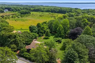 856 N Main Rd, Jamestown, RI 02835 - Photo 1