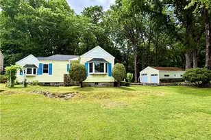 328 Rhodes Ave, Woonsocket, RI 02895 - Photo 1