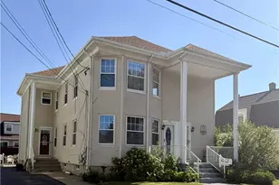 133 Oakland Ave, Pawtucket, RI 02861 - Photo 1