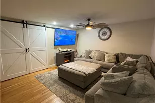 380 Sunset Ave, North Providence, RI 02904 - Photo 5