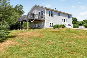 8 SW Rd, Narragansett, RI 02882 - Photo 1