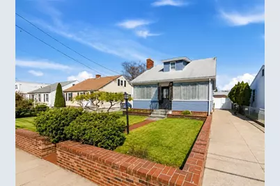 113 Woodside Avenue, Pawtucket, RI 02861 - Photo 1