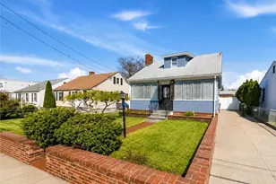 113 Woodside Ave, Pawtucket, RI 02861 - Photo 1