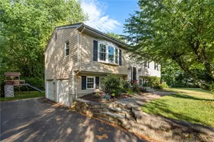 22 Kinnicutt Ave, Warren, RI 02885 - Photo 1