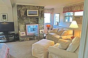 20 Thorpe Ave, Portsmouth, RI 02871 - Photo 1