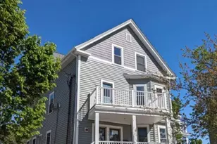 73 Holden St, Providence, RI 02908 - Photo 1