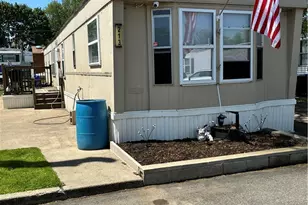 245 Manton St, Pawtucket, RI 02861 - Photo 1