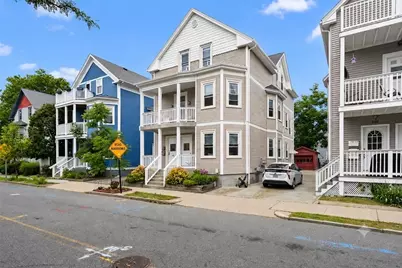 206 Rochambeau Avenue #1, Providence, RI 02906 - Photo 1
