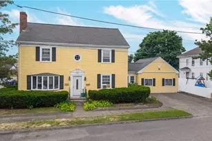 10 Booth Ave, Pawtucket, RI 02861 - Photo 1