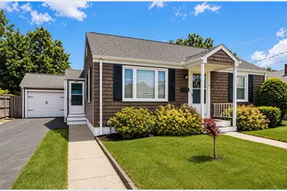 39 Gloria Street, Pawtucket, RI 02861 - Photo 1
