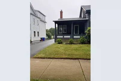 17 Constitution Street, Bristol, RI 02809 - Photo 1
