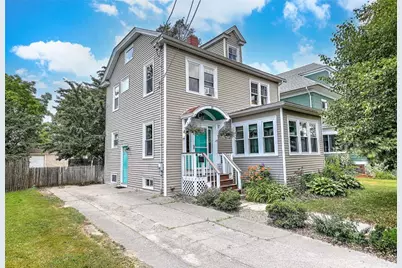 15 Bow Street, Cranston, RI 02905 - Photo 1