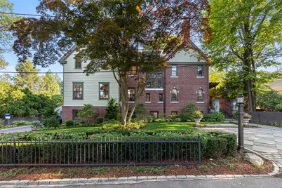 79 Clarendon Avenue, Providence, RI 02906 - Photo 1