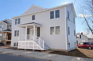 35 Hurley Ave, Pawtucket, RI 02860 - Photo 1