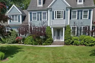 90 Sycamore Ln, North Kingstown, RI 02874 - Photo 1
