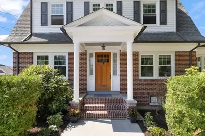 41 Wannamoisett Road, East Providence, RI 02914 - Photo 1
