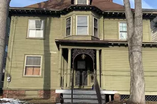 236 Pleasant St, Providence, RI 02906 - Photo 1