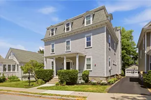 3 Prairie Ave, Newport, RI 02840 - Photo 1
