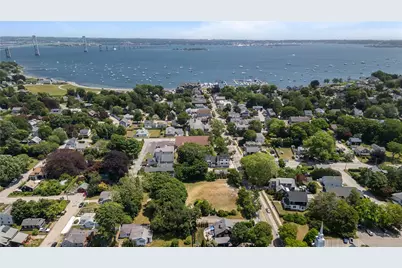 78 Narragansett Avenue, Jamestown, RI 02835 - Photo 1
