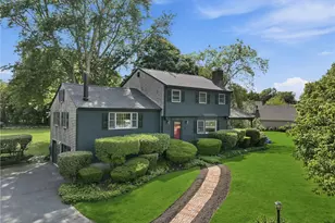 131 Taylor Rd, Portsmouth, RI 02871 - Photo 1
