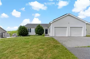 139 Danielle Dr, Woonsocket, RI 02895 - Photo 1